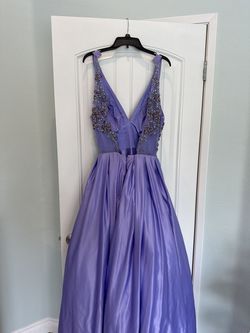 Vienna Purple Size 2 Plunge Ball gown on Queenly