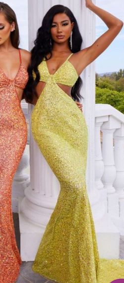 Style PS22442c Portia and Scarlett Yellow Size 0 Ps22442c Wedding Guest Sequined Fitted Mermaid Dress on Queenly