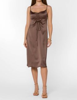 Style 1-1432027369-3011 Velvet Heart Brown Size 8 Polyester Cocktail Dress on Queenly