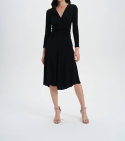 Style 1-2660324014-2696 Diane von Furstenberg Black Size 12 Jersey V Neck Tall Height Cocktail Dress on Queenly