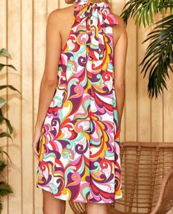 Style 1-309628173-2901 ANDREE BY UNIT Pink Size 8 Print Halter Cocktail Dress on Queenly