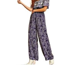 Style 1-647205542-2696 ANDREE BY UNIT Blue Size 12 Navy Print Jumpsuit Dress on Queenly