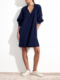 Style 1-3887623974-3855 Brochu Walker Blue Size 0 Polyester Navy Cocktail Dress on Queenly