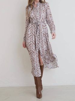 Style 1-4098908727-2696 Bella Dahl Nude Size 12 Long Sleeve Print Sleeves Side slit Dress on Queenly