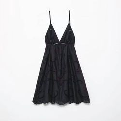 Style 1-536613774-2791 SUNDAYUP Black Size 12 V Neck Pattern Plus Size Cocktail Dress on Queenly