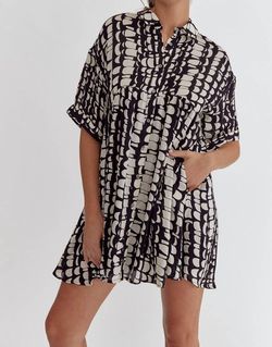 Style 1-1924693218-3775 entro Black Size 16 Free Shipping Print Tall Height Plus Size Cocktail Dress on Queenly