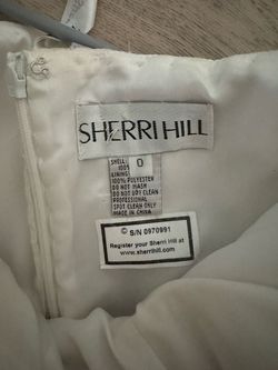 Sherri Hill Silver Size 0 Prom Cocktail Dress on Queenly