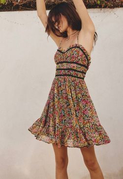 Style 1-2585417182-2696 DRESS FORUM Brown Size 12 Ruffles Floral Cocktail Dress on Queenly