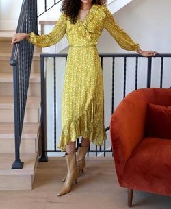 Style 1-449156396-3236 GREYLIN Yellow Size 4 Long Sleeve Sleeves Cocktail Dress on Queenly
