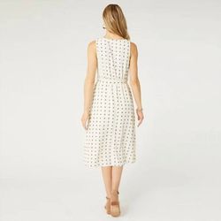 Style 1-954519000-2892 COCO + CARMEN White Size 12 Polyester Plus Size Cocktail Dress on Queenly