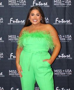 Lavish Alice Green Size 12 Plus Size Jumpsuit Dress on Queenly