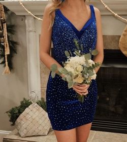Johnathan Kayne Blue Size 4 Homecoming Plunge Cocktail Dress on Queenly