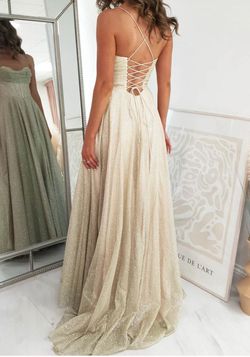 Gold Size 16 Ball gown on Queenly