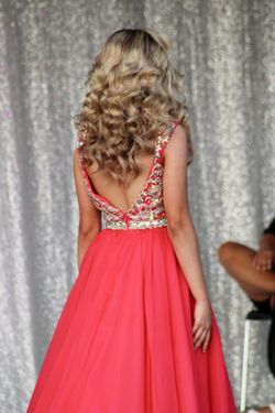 Mac Duggal Pink Size 4 Pageant Tulle Beaded Top Ball gown on Queenly