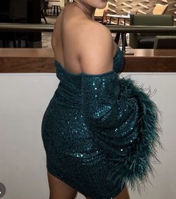 Fashion Nova Green Size 4 Feather Jersey Appearance Sequined Mini Cocktail Dress on Queenly