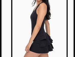 Style 1-2004686021-892 mono  Black Size 8 Tall Height Cocktail Dress on Queenly