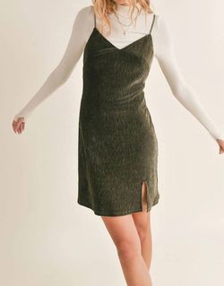 Style 1-3558060905-None Sadie & Sage Green Size 4 Casual V Neck Cocktail Dress on Queenly