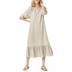 Style 1-3981434213-74 Lilla P Nude Size 4 Sleeves Cocktail Dress on Queenly
