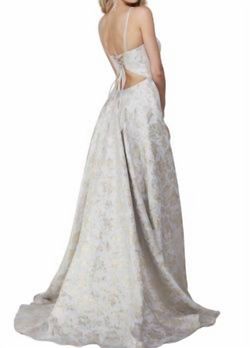 Style 1-718774303-649 ALYCE PARIS Blue Size 2 Plunge Floor Length 1-718774303-649 Ball gown on Queenly