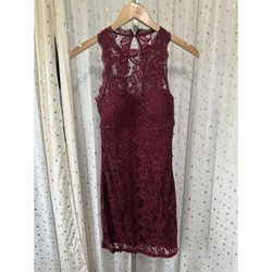 Soprano Red Size 4 High Neck Mini Burgundy Cocktail Dress on Queenly