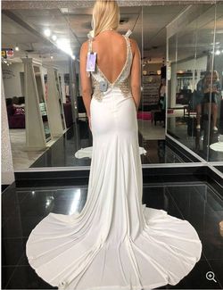 Mac Duggal White Size 2 Custom Pageant Engagement Side slit Dress on Queenly