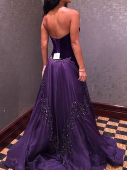 Style 9241 Sherri Hill Purple Size 4 V Neck Floor Length Violet Mermaid Dress on Queenly