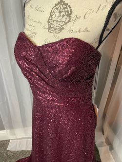 Mori Lee Red Size 14 Jersey Sequined Straight Dress on Queenly