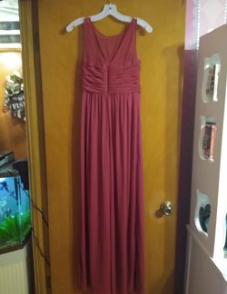 David's Bridal Red Size 4 50 Off Bridesmaid A-line Dress on Queenly