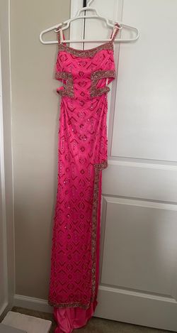Style 1139 Aleta Pink Size 4 1139 Side slit Dress on Queenly