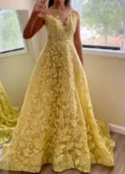 Tarik Ediz Yellow Size 6 Floor Length Ball gown on Queenly
