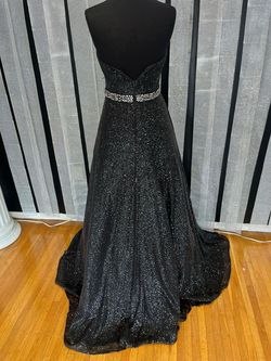 Jovani Black Size 4 Prom Floor Length Ball gown on Queenly