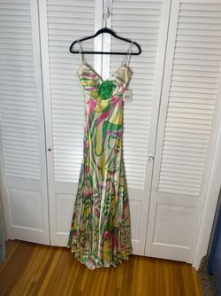 Style B18026 BG Haute Multicolor Size 8 Silk Floor Length Padded Train Dress on Queenly