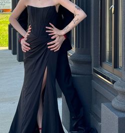 Ashley Lauren Black Size 00 Floor Length Jersey Prom Ball gown on Queenly