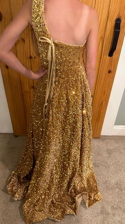 Gold Size 10 Mermaid Dress on Queenly