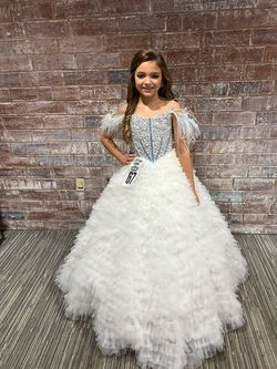 Sherri Hill White Size 10 Cotillion Cupcake Ball gown on Queenly