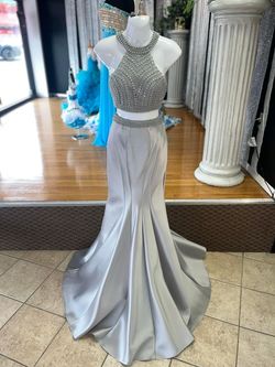 Silver Size 00 Mermaid Dress on Queenly
