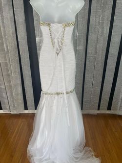 White Size 4 Mermaid Dress on Queenly