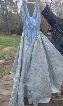 Rachel Allan Blue Size 4 Prom Short Height Ball gown on Queenly