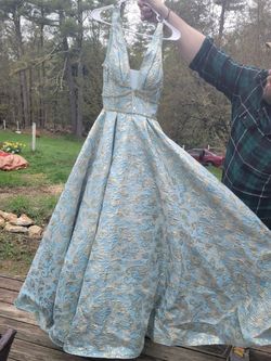 Rachel Allan Blue Size 4 Pageant Ball gown on Queenly