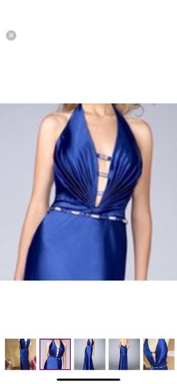 La Femme Blue Size 6 Halter Prom Straight Dress on Queenly