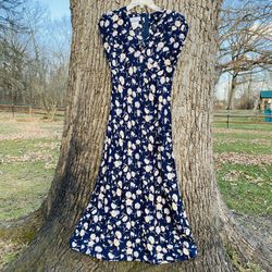 My Michelle Multicolor Size 10 Navy Straight Dress on Queenly