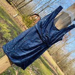 Love Reign Blue Size 12 Prom Navy Cocktail Dress on Queenly
