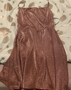 Windsor Pink Size 0 Prom Square Sorority Cocktail Dress on Queenly