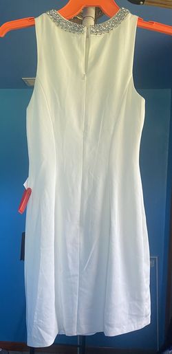 Mac Duggal White Size 2 Mini Prom Appearance Cocktail Dress on Queenly