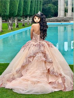 Style Quinceanera gown Pink Size 4 Ball gown on Queenly