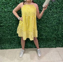 Style 1-1092898753-892 Easel Yellow Size 8 Cocktail Dress on Queenly