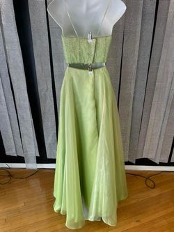 Green Size 4 A-line Dress on Queenly