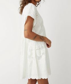 Style 1-2322845225-74 Free People White Size 4 Engagement Free Shipping 1-2322845225-74 Bridal Shower Cocktail Dress on Queenly
