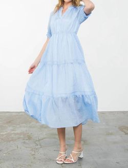 Style 1-4019661335-74 THML Blue Size 4 Tall Height Free Shipping Straight Dress on Queenly