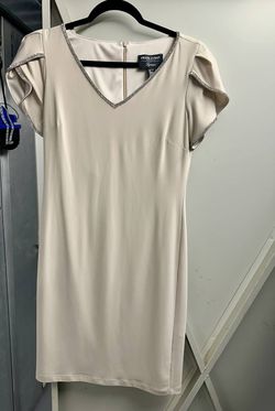 Style 1-4143043797-1498 Frank Lyman Nude Size 4 Cocktail Dress on Queenly